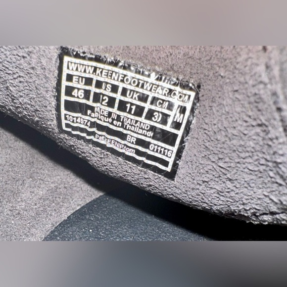 KEEN UNEEK Men’s Size 12 M Classic 2 Rope Cord Sandals Dark Grey Magnet / Black - Picture 11 of 15